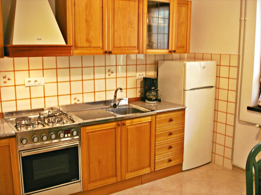 Lino Apartment Two Rooms Near The Beach And Center - Umag