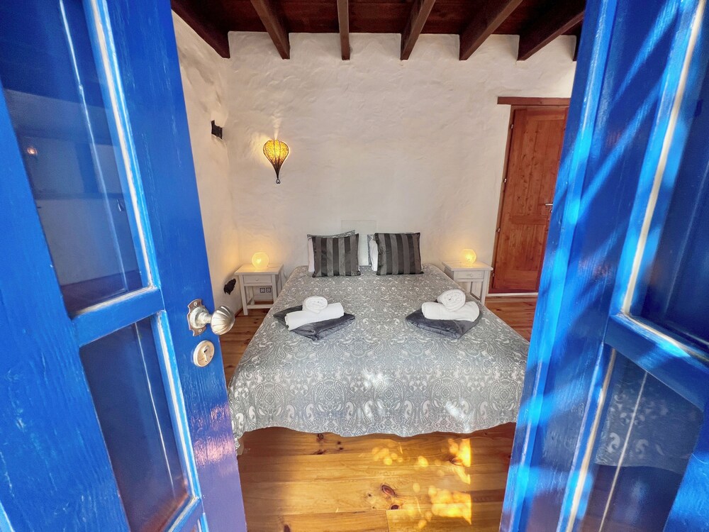 Small, Stylishly Furnished Finca With Two Private Secluded Gardens - Lanzarote