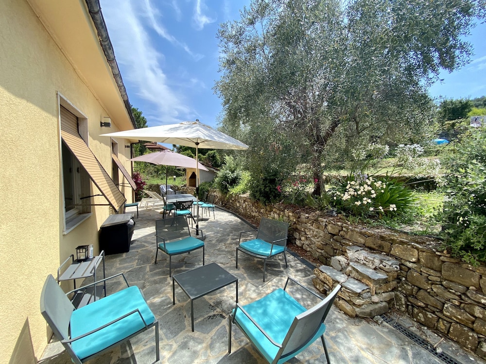 Villa 1.5 Km From The Sea, In The Middle Of Olive Trees - Imperia