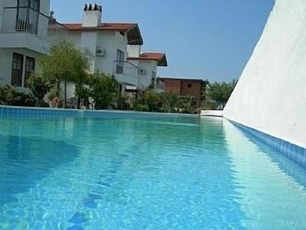 Villa With 50 M Pool - Dalyan