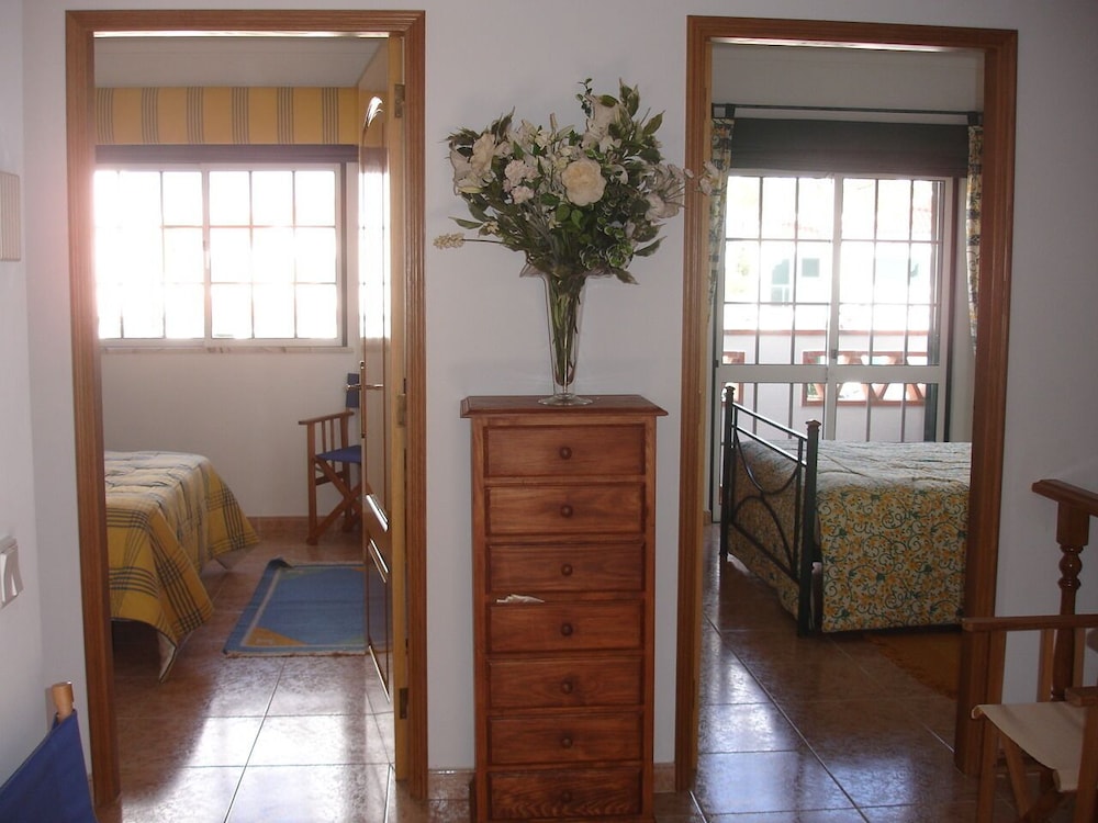 Al41689 Lovely 5  Bed 3 Bath House With Pool Within Walking Distance Of Beach. - Monte Gordo