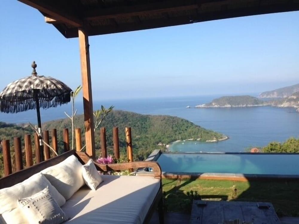 Unique Balinesse House ,Amazing Views Over The Ocean And Zihuatanejo Bay - Ixtapa Zihuatanejo