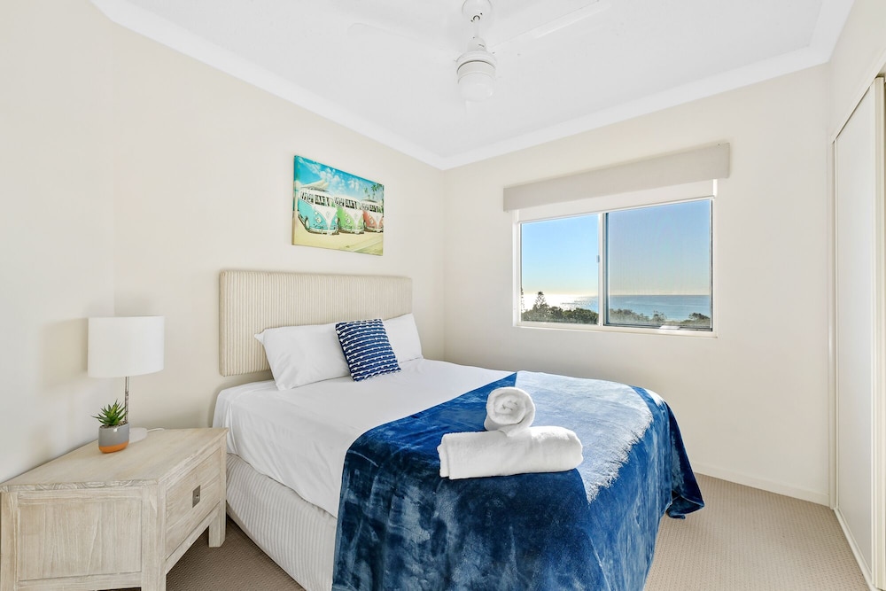 3 Bedroom Penthouse Apartment With A Private Rooftop Spa - Sunshine Coast Airport