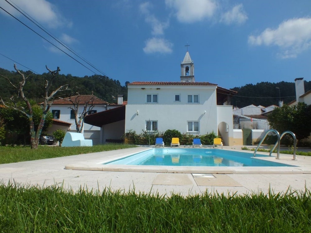 Casa Da Avó Tita In The Village Of Vila Nova, Coimbra - Miranda do Corvo