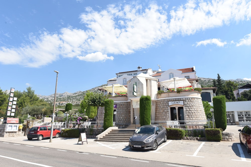 Hotel Vicko - Starigrad