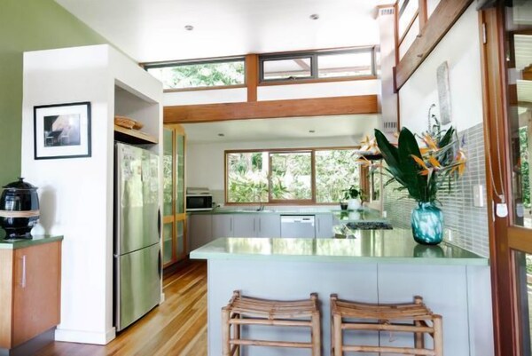 This Balinese Inspired Home Offers Tranquility And Views Of Byron Bay - Bangalow