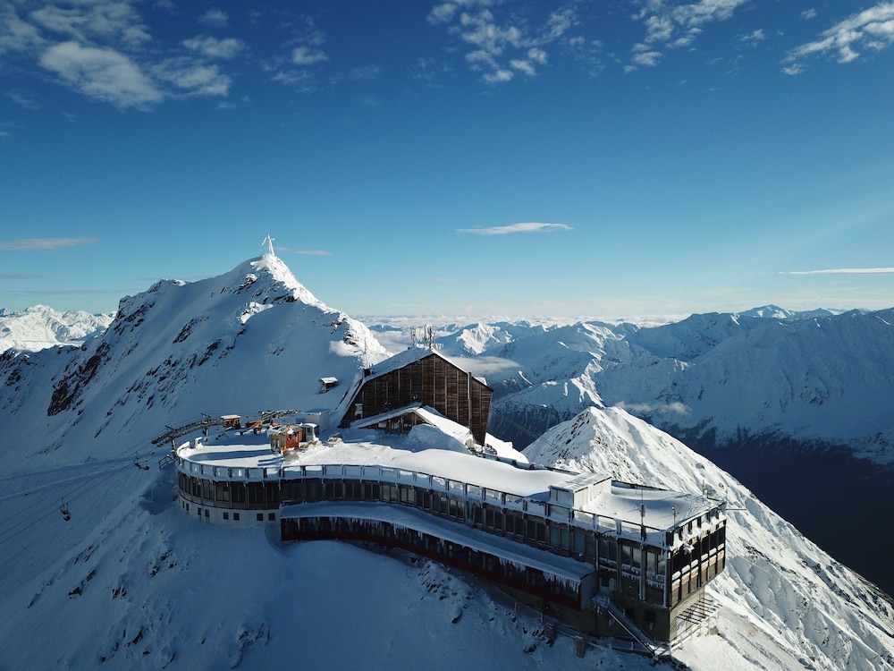 Glacier Hotel Grawand - Schnals