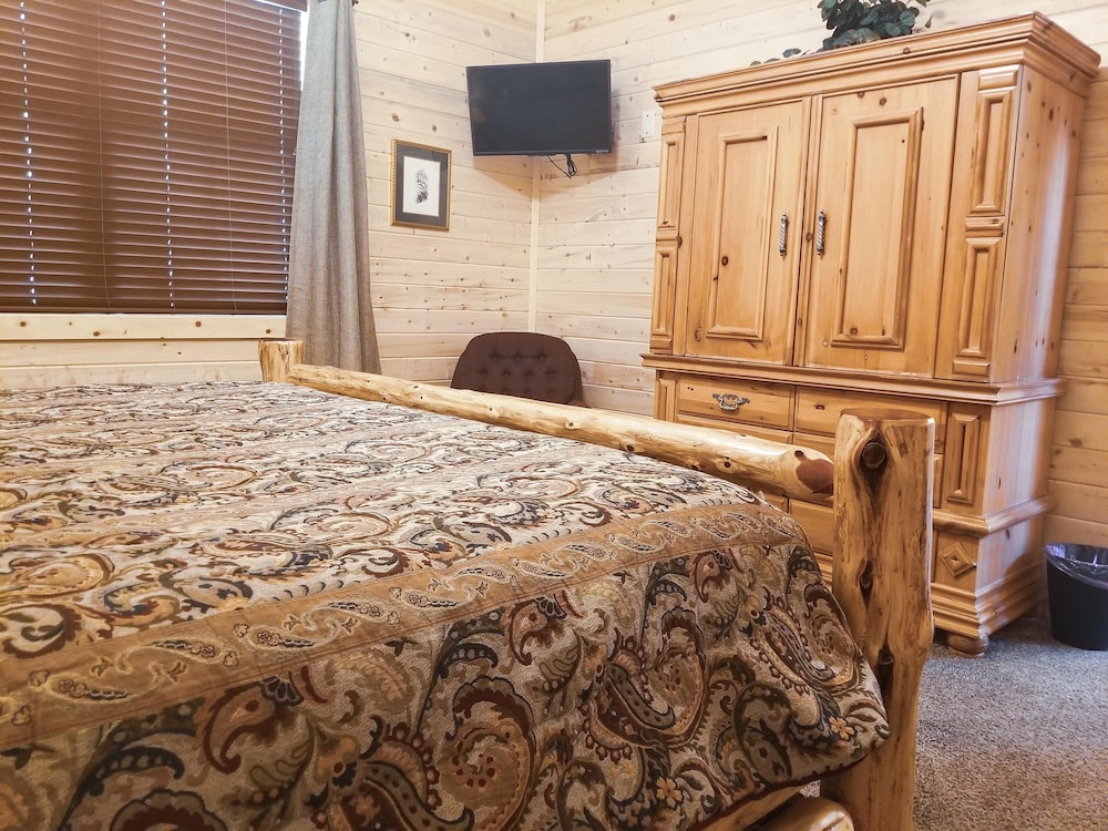 Luxurious Retreat In A Spacious Cabin Near Big Cedar And Branson - Table Rock Lake