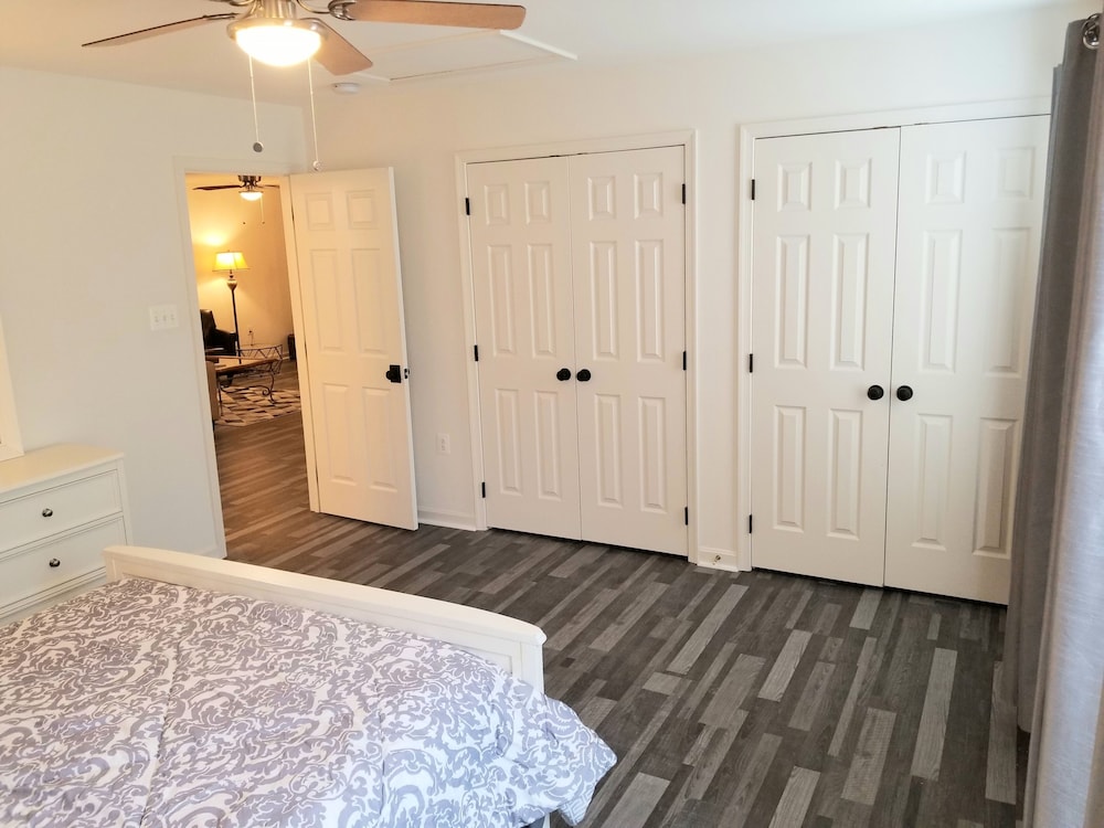 Newly Furnished, Large, Bright, Beach House In The Heart Of It All! - Lewes, DE