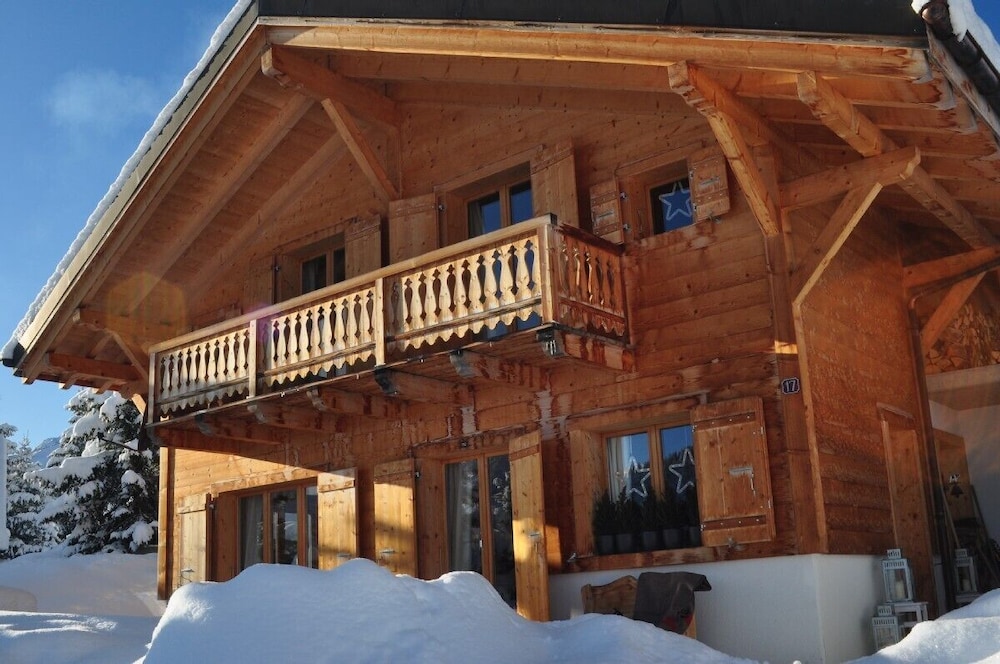 Comfortable, Luxurious Chalet On 1750 M With Jacuzzi - Val-d'Illiez