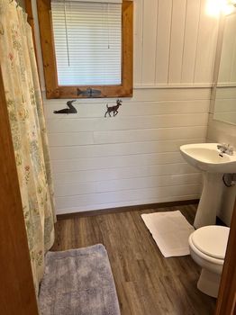 Find cheap vacation rentals in Seeley Lake, MT cozycozy