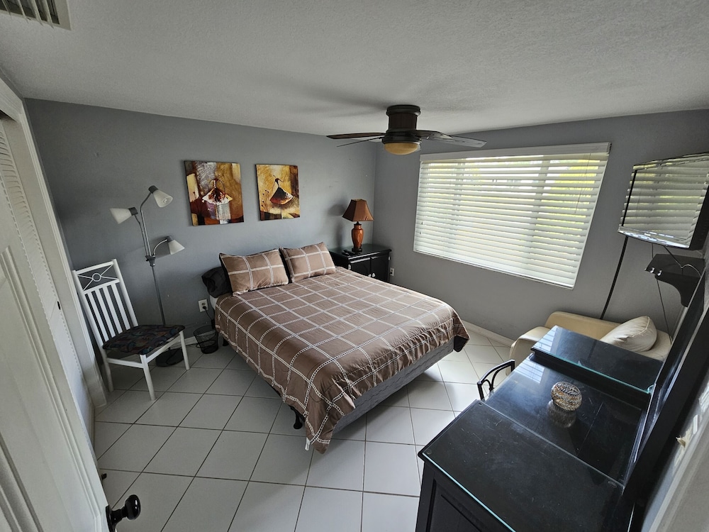 Promo 5% Weekly And 8% Monthly Discount!
Psalm139 Canal Front Vacation Home - Holiday, FL