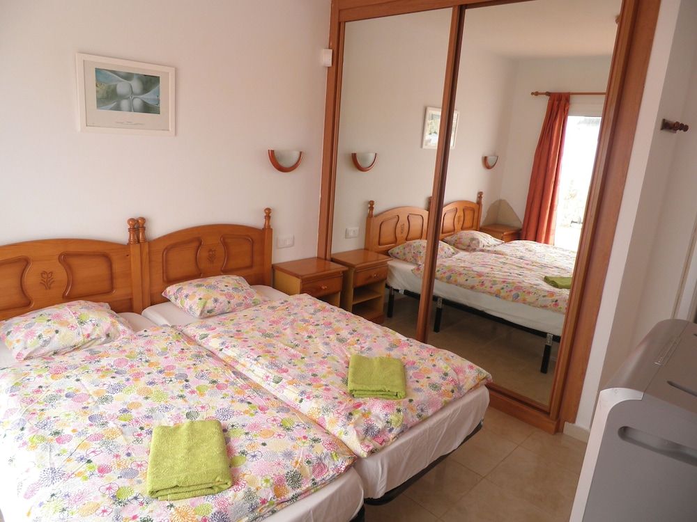 Maison Spacieuse Avec 3 Chambres, 2 Salles De Bains, Piscine - Costa Calma
