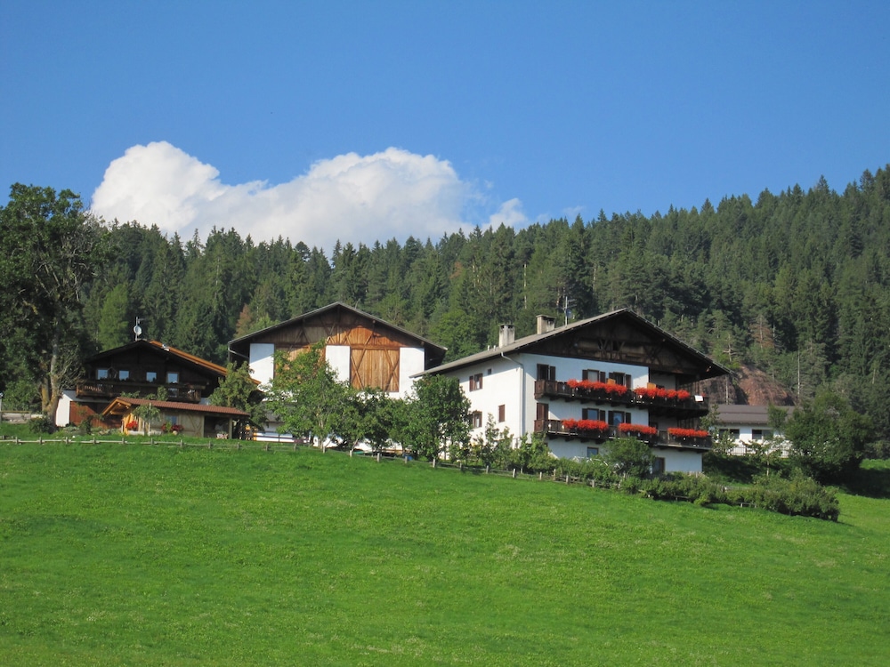 Casas Rurales Rotsteinhof - Lana