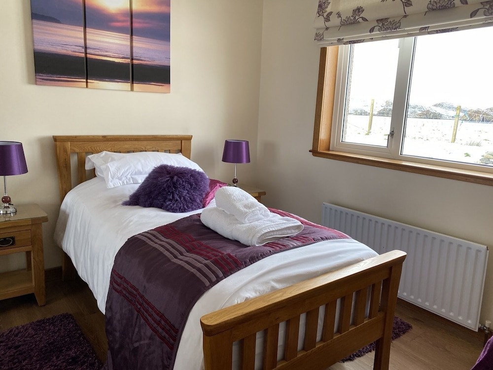 Large Seaview Holiday Home, With 4 Star Rating From Visit Scotland - Outer Hebrides
