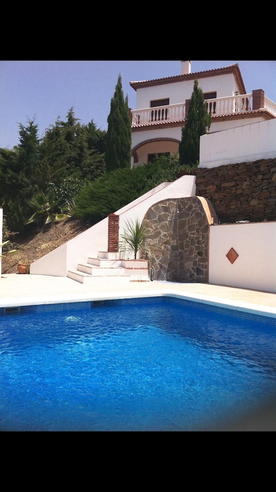 Spectacular Private Villa With Large Pool, Stunning Sea And Mountain Views. Wifi - Cómpeta