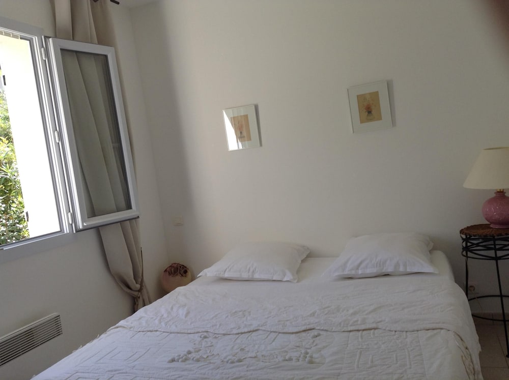 E Piazze. T2 Terrace And Garden Wifi Private Parking. - Isola Rossa