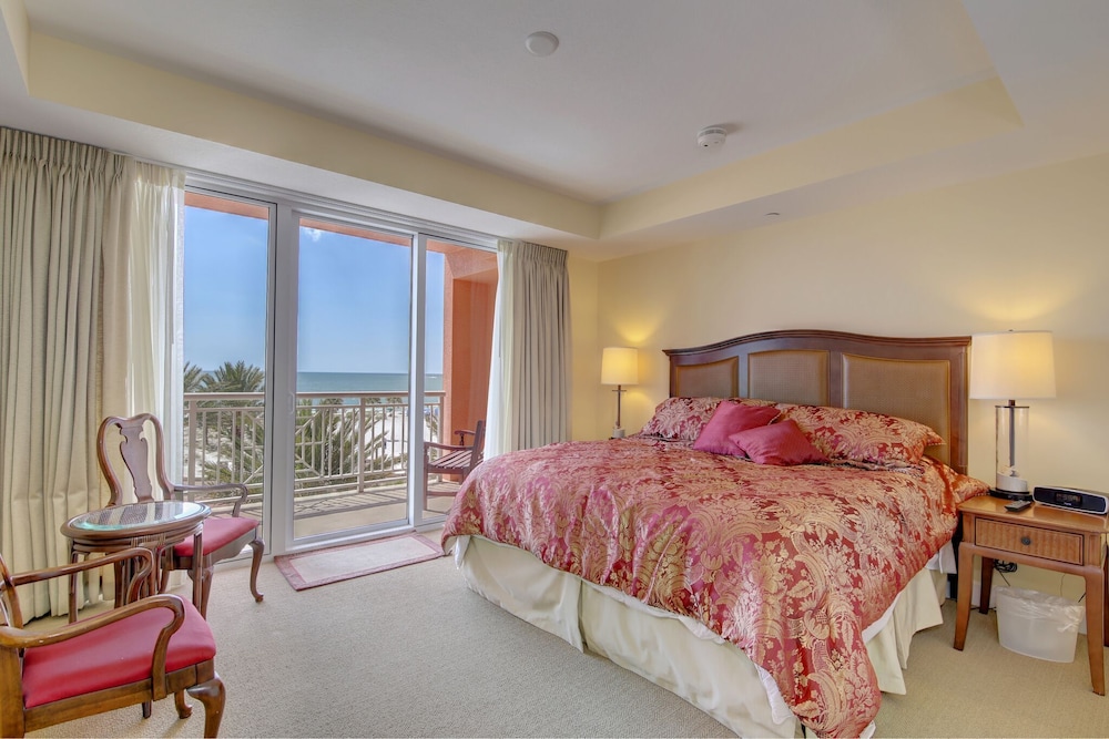 Aqualea Residenses At Hyatt Regency Resort Clearwater Beach Florida. - Dunedin, FL