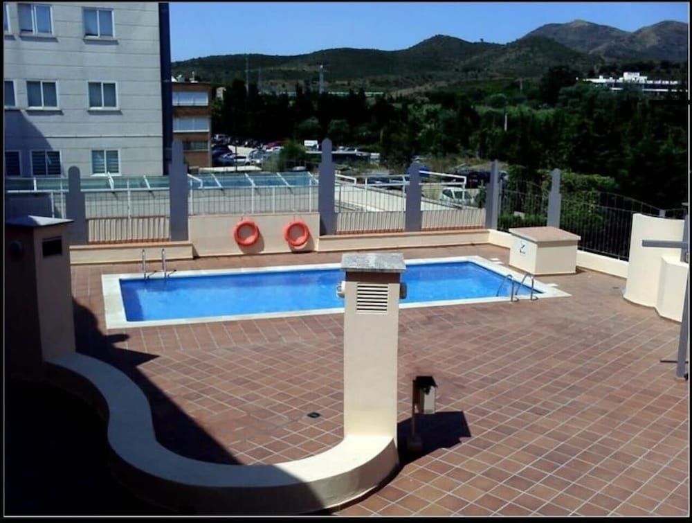 Seaside Apartment With Pool - Llançà