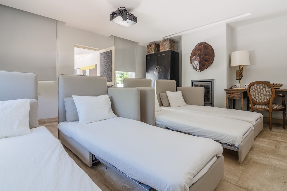 Prachtige Luxe Designer Villa In Estoril. Nieuwe Toevoeging! - Estoril