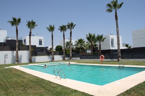 Moderne Vakantiewoning In Costa Blanca Op La Finca Golf Resort - Algorfa