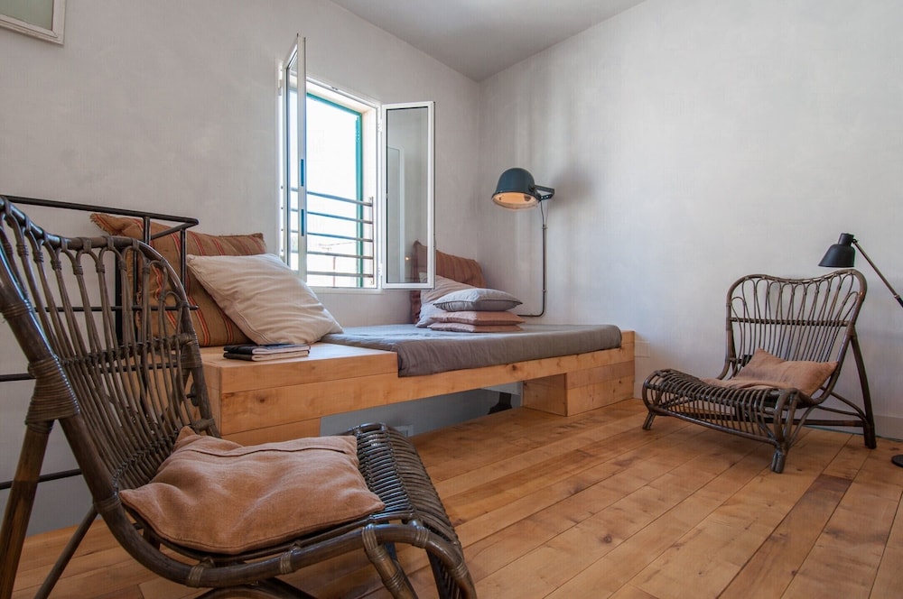 Casamas: Industrial Style Holiday Apartment In Puglia - Monopoli