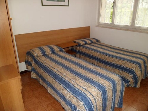 3 Room Accommodation In Lignano Sabbiadoro - Lignano Riviera
