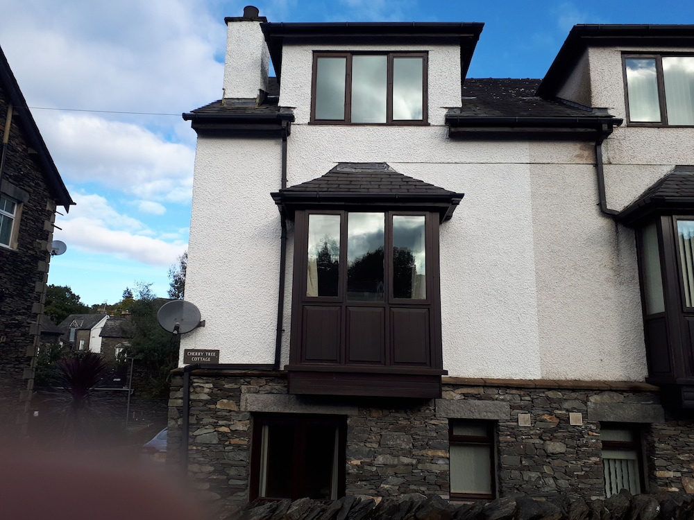 4 Star Spacious  Holiday Cottage In Bowness On Windermere, Lake Distrct, Uk - 文德米爾