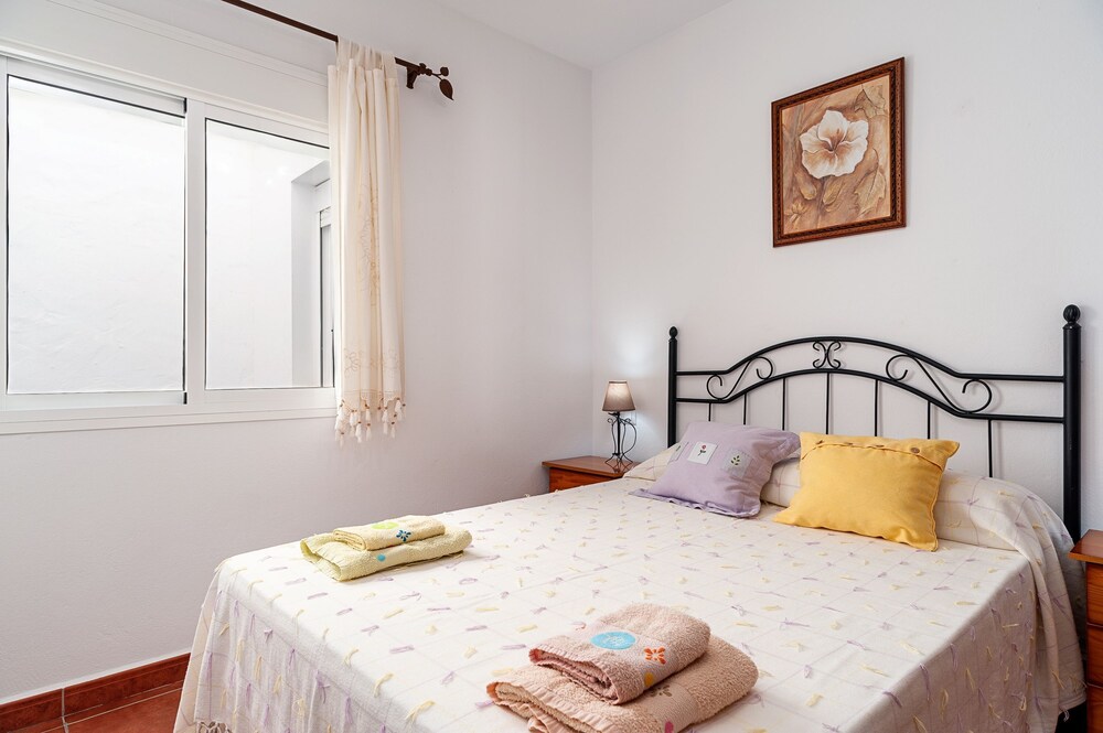 Air-conditioned Apartment In Great Location With Rooftop Terrace And Wi-fi; Pets Allowed - Conil de la Frontera