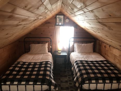 Marquette, MI Cabin Rentals at the Best Price cozycozy
