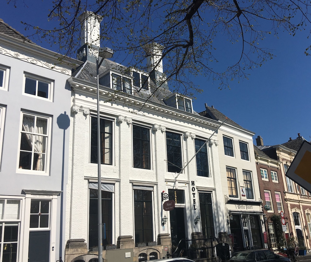 Hotel Aan De Dam - Provinz Zeeland