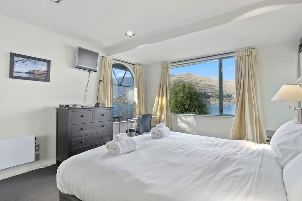 Remarkables Retreat 1 | Experience Queenstown's Iconic Views - Groups! - Queenstown