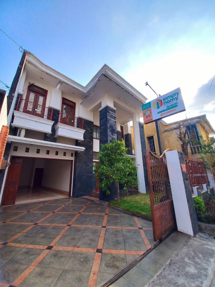 Simply Homy Guest House Uny Samirono - Jogjakarta