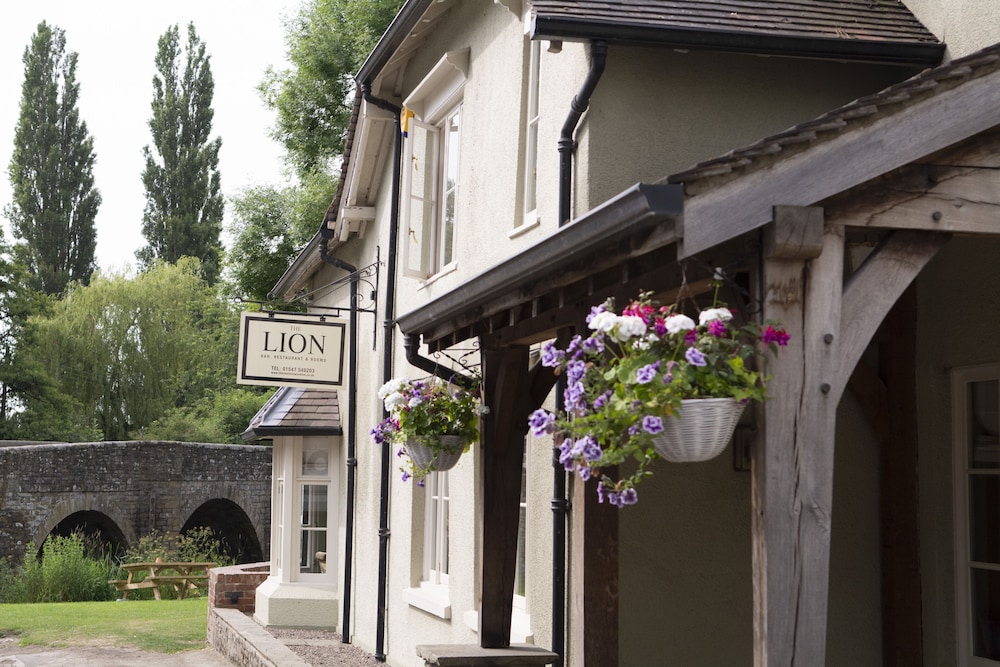 The Lion - Herefordshire
