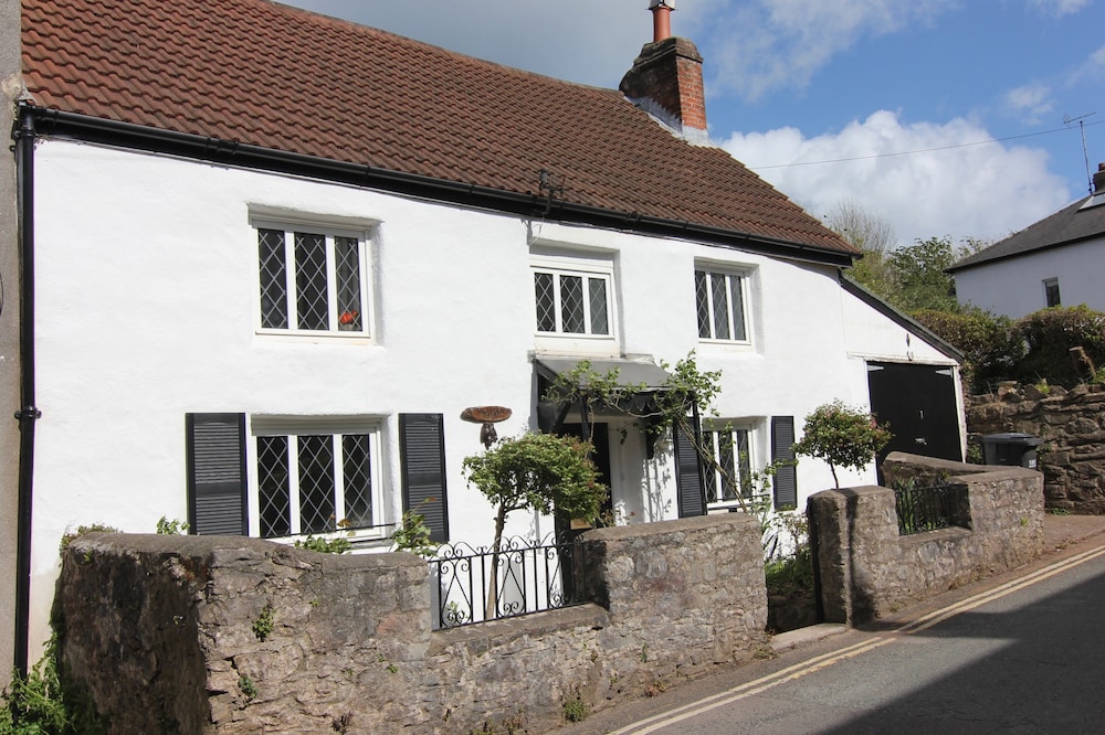 Mount Rose Cottage,  73 Hartop Road, Torquay, Babbacombe/st Marychurch - Shaldon