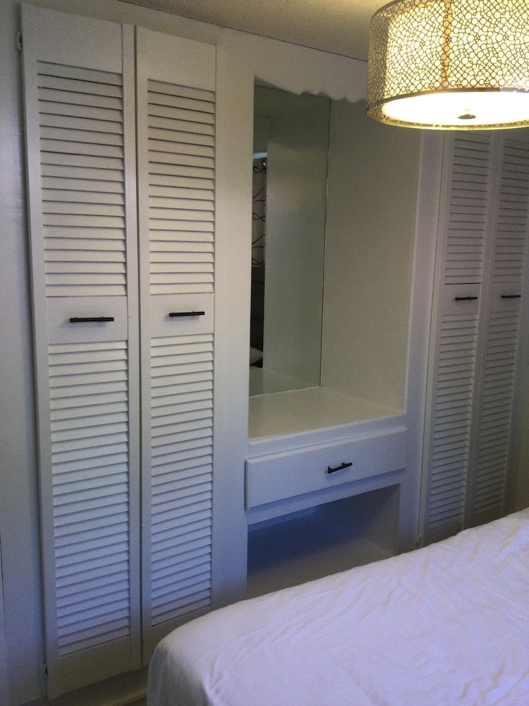 Executive 3 Bedroom 2 Bathroom Vacation Villa Southcoast Maxwell Beach Area - 바베이도스