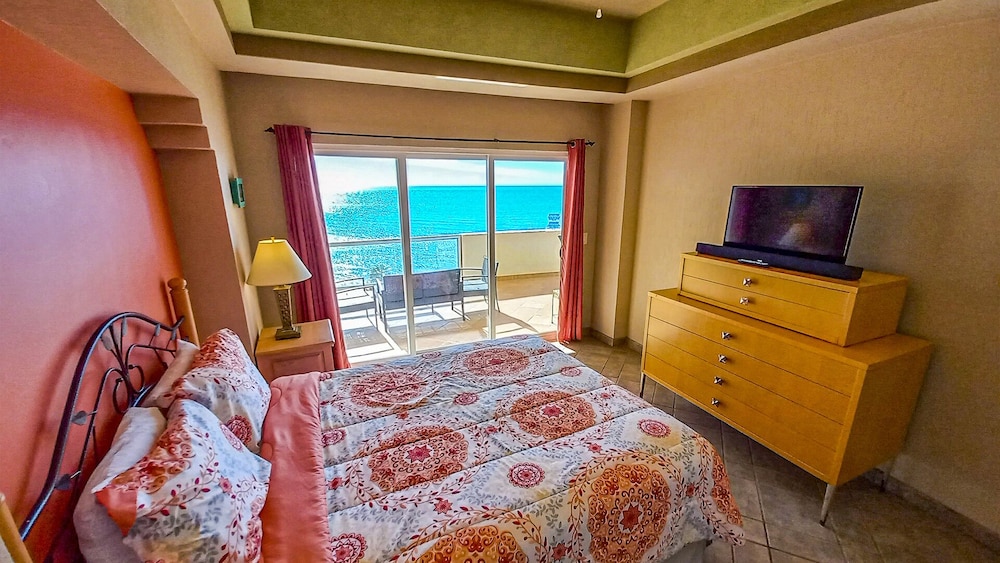 Spectacular 2 Bedroom Condo On Sandy Beach At Las Palmas  Resort B-605 - Baja California