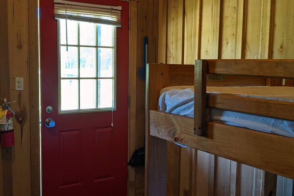 "Tom T" Camping Cabin #10 | Pet Friendly - Morgantown, IN