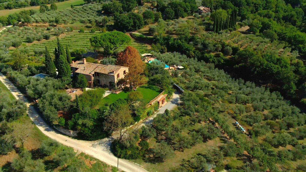 Frantoio Cottage Con Piscina, Jacuzzi, Orto Biologico Al Fontanaro - Umbria