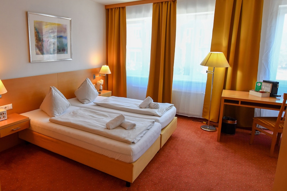 Motel55 - Nettes Hotel Mit Self Check-in In Villach, Warmbad - Villach