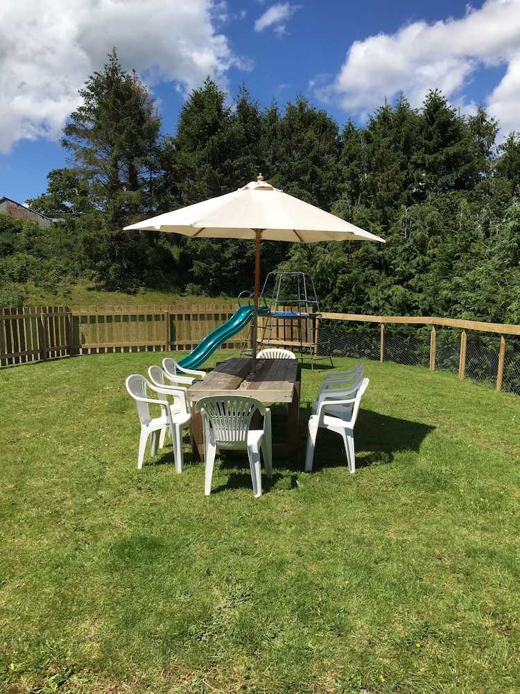 Pet Friendly 3 Bedroom Quite Location Country, Coast & City Sleeps 6-8 - Sidmouth Beach