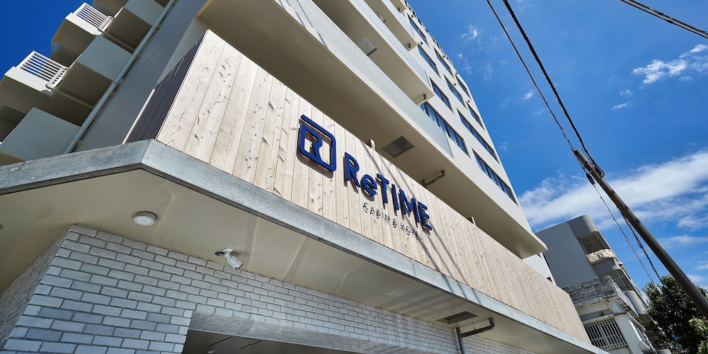 Cabin & Hotel Retime - Hostel - Okinawa Prefecture, Japan