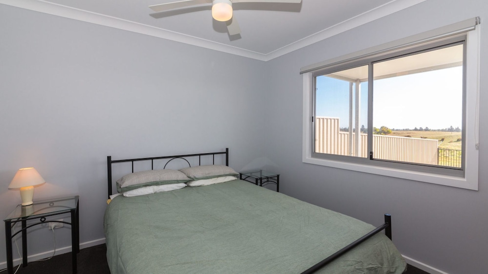 Time Away - 50 Turnberry Drive - Normanville