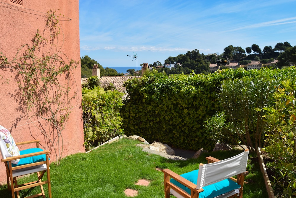 Townhouse Sea Views  800 Mts From The Beach. 3 Double Rooms. Begur -Costa Brava - Begur