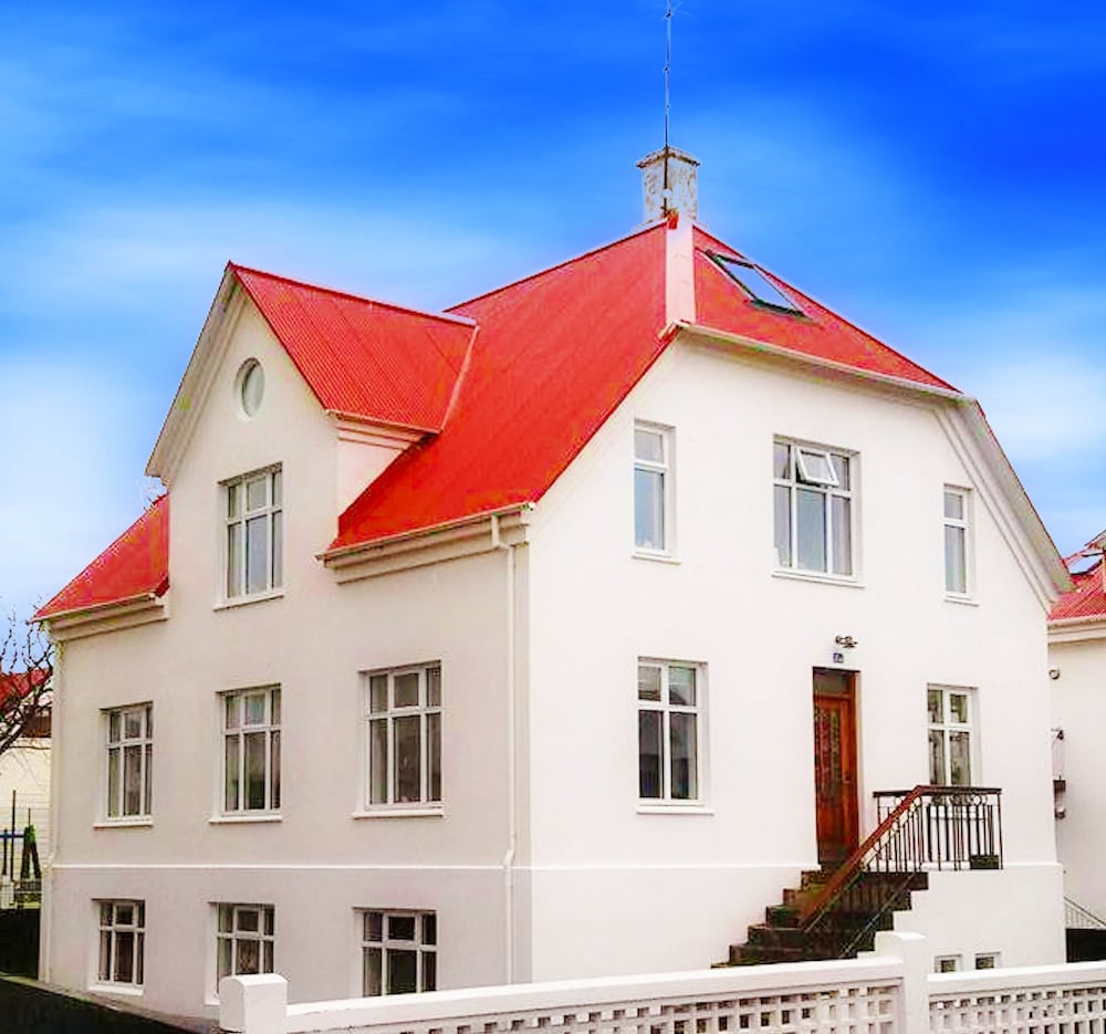 Refurinn Reykjavik Guesthouse - Hostel - Reykjavík