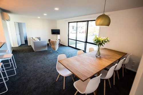 4 - Charming Space, Just A Stone Throw From Central Wanaka - 瓦納卡