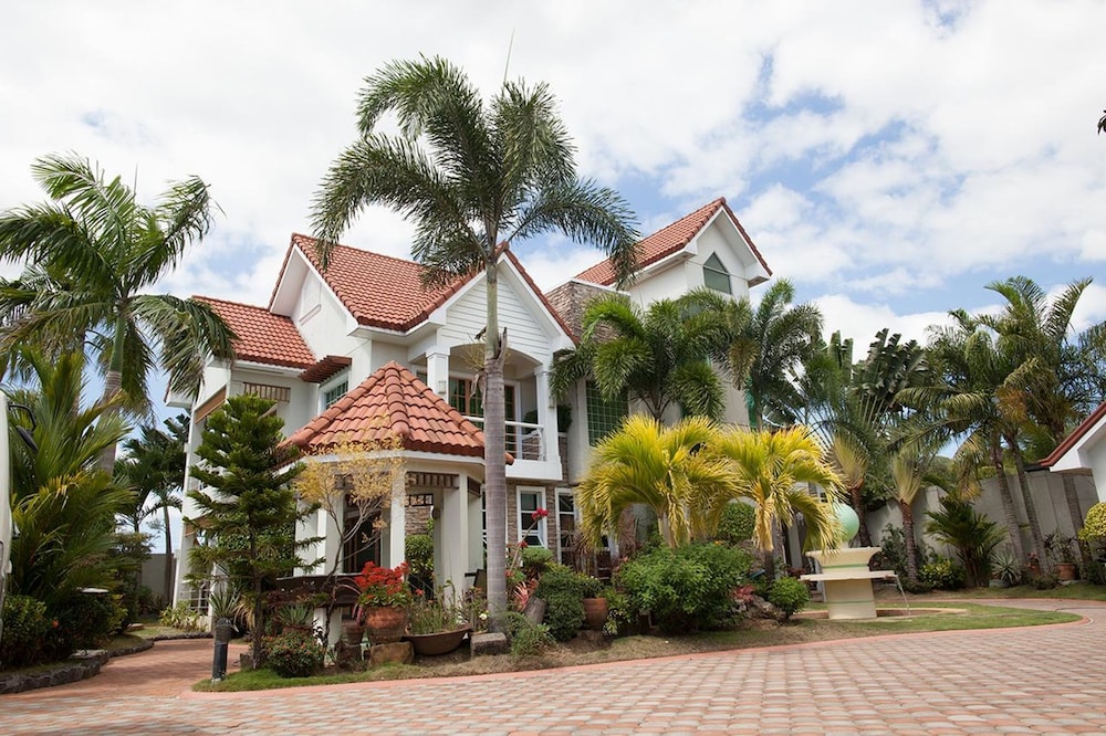 Sir Nico Guesthouse And Resort - Malolos