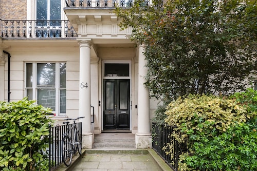 Notting Hill , Bayswater ,Hyde Park Delux 1 Bed Apartment - Barnes