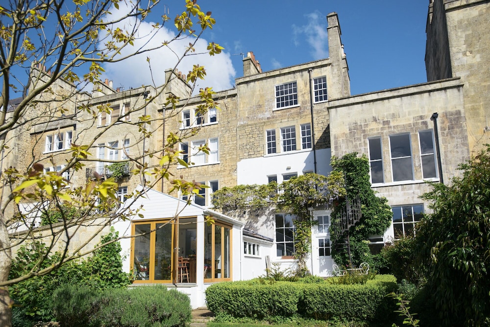 Stay At Percy Place And Live The Georgian Experience! - Bradford on Avon