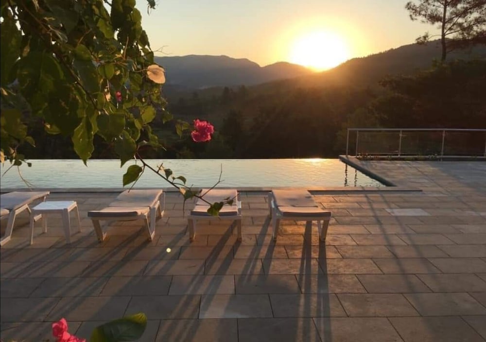 Villa Manzara 4 Bed Villa. Stunning Views& Infinity Pool 12 Mins Dalaman/gocek - Даламан